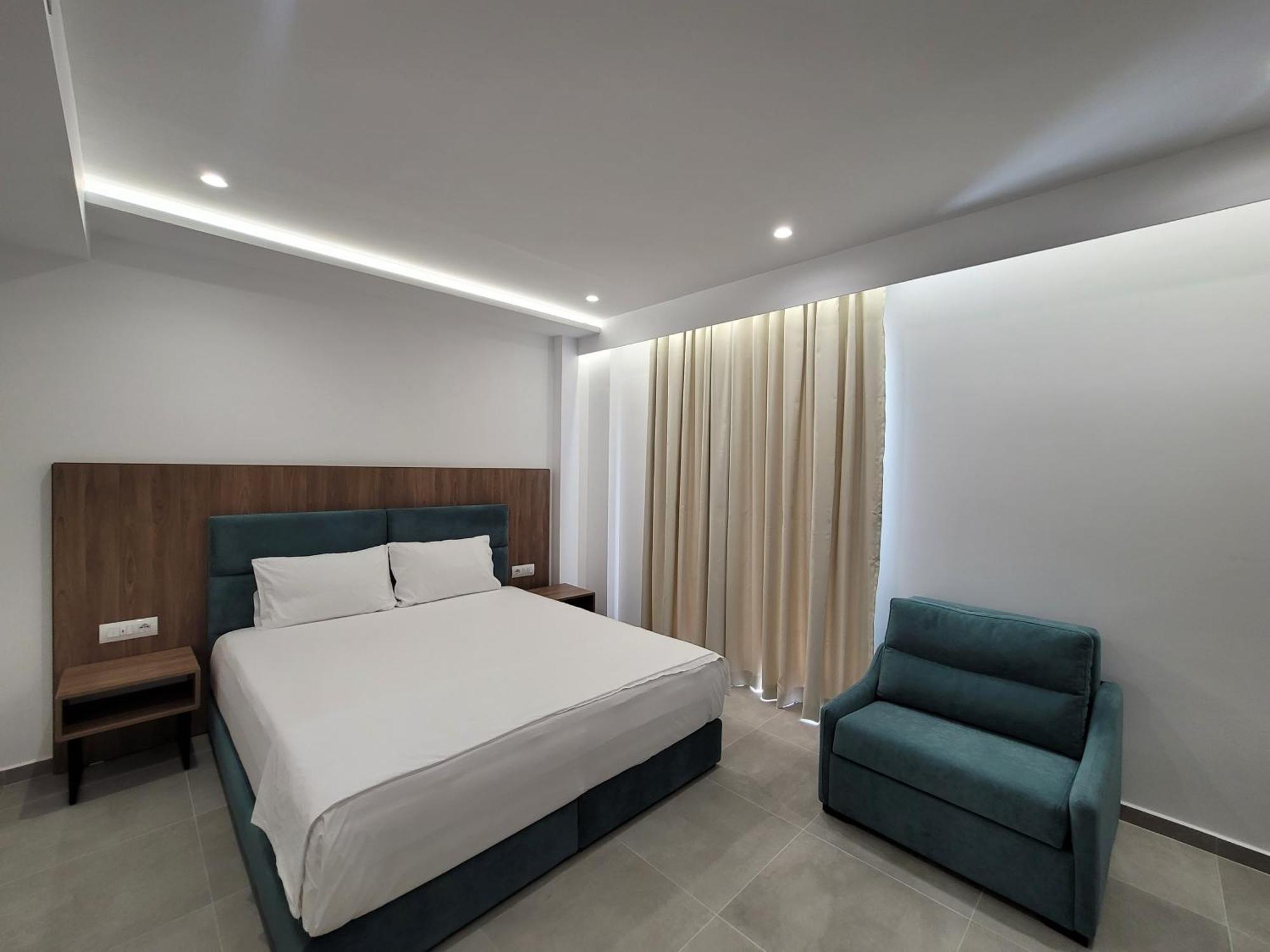 Prestige Hotel Ksamil Eksteriør billede