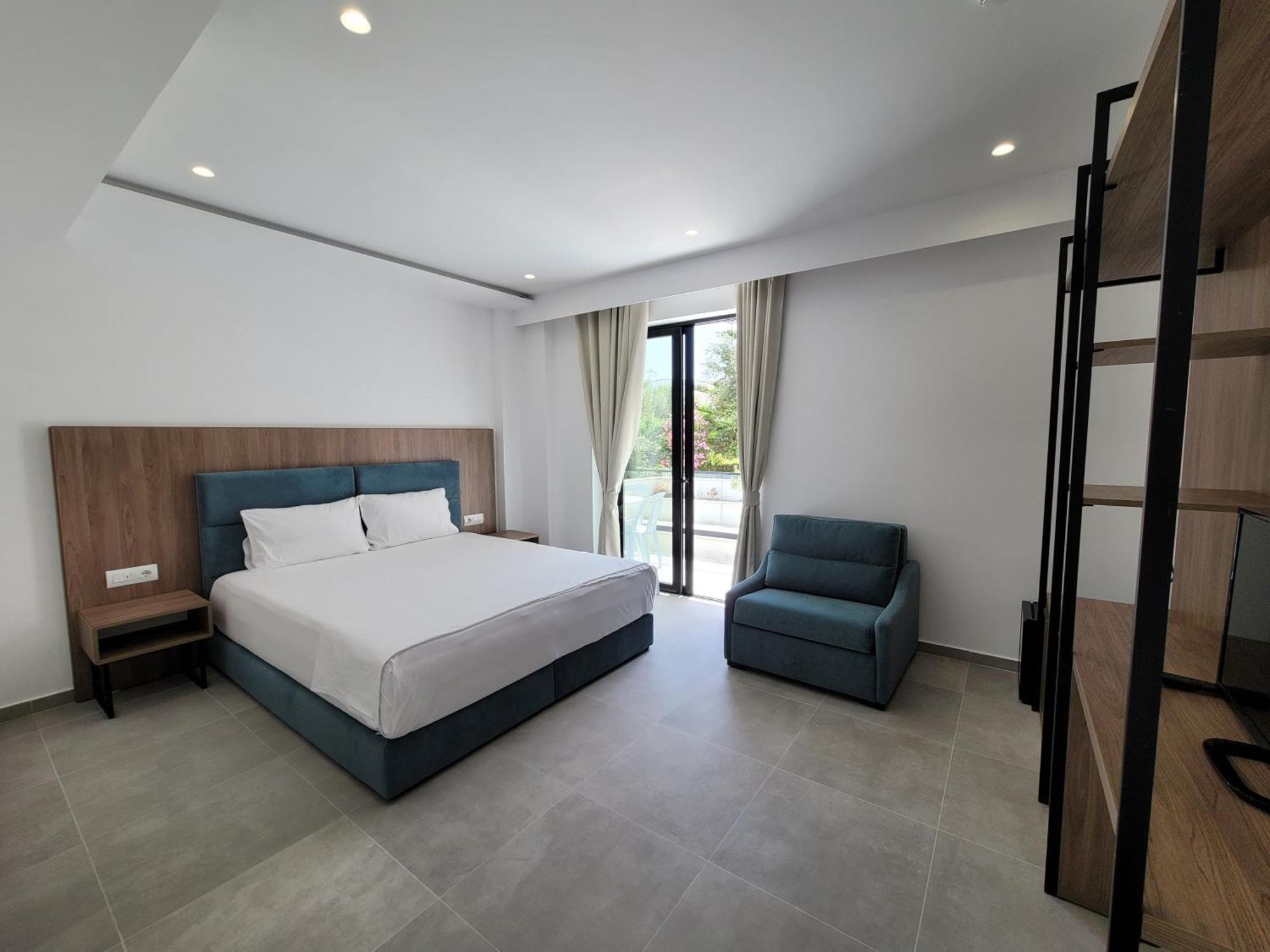 Prestige Hotel Ksamil Eksteriør billede